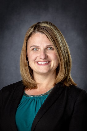 Headshot of Melanie Henderson 